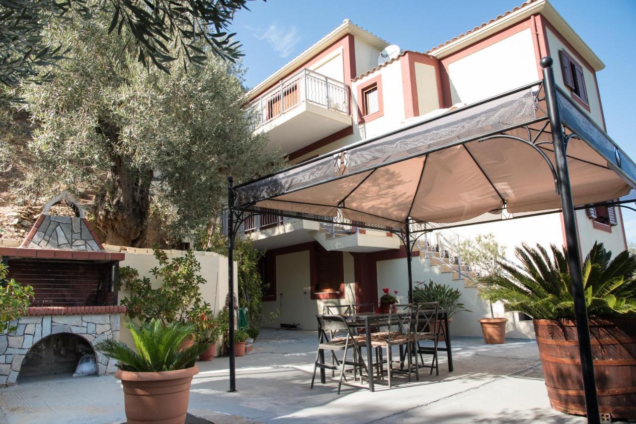 Gallis Villa Pefkias Exterior foto